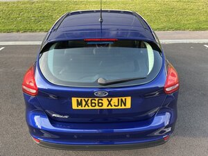 Ford Focus 1.5 Titanium Tdci 5dr