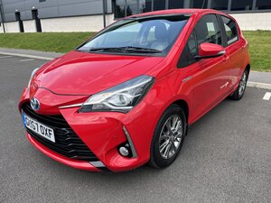 Toyota Yaris 1.5 Yaris Icon Hybrid Vvt-i Cvt 5dr