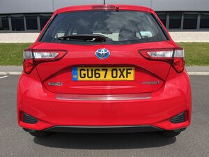 Toyota Yaris 1.5 Yaris Icon Hybrid Vvt-i Cvt 5dr