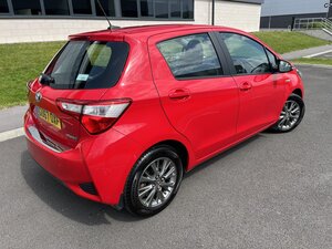 Toyota Yaris 1.5 Yaris Icon Hybrid Vvt-i Cvt 5dr