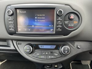 Toyota Yaris 1.5 Yaris Icon Hybrid Vvt-i Cvt 5dr