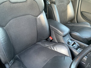 Citroen C5 2.0 C5 Exclusive HDI 160 AUTO 4dr