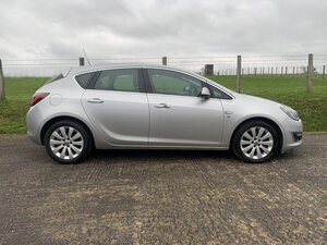 Vauxhall Astra 1.6 Astra Elite 5dr