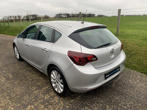 Vauxhall Astra 1.6 Astra Elite 5dr