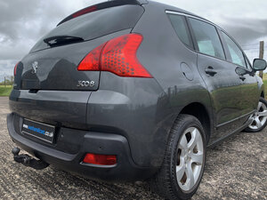 Peugeot 3008 1.6 3008 Active Hdi 5dr