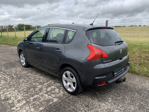 Peugeot 3008 1.6 3008 Active Hdi 5dr