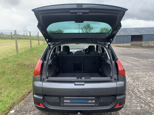 Peugeot 3008 1.6 3008 Active Hdi 5dr