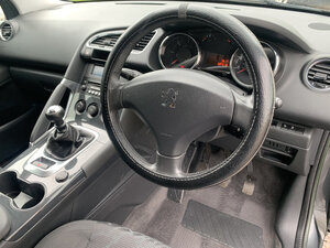 Peugeot 3008 1.6 3008 Active Hdi 5dr