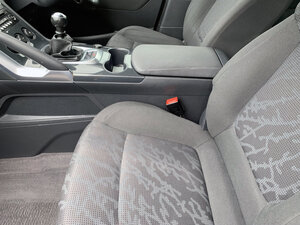 Peugeot 3008 1.6 3008 Active Hdi 5dr