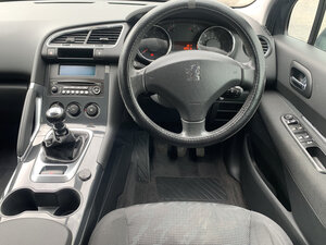 Peugeot 3008 1.6 3008 Active Hdi 5dr