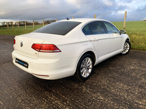 Volkswagen Passat 1.6 Se Business Tdi Bluemotion Technology 4dr