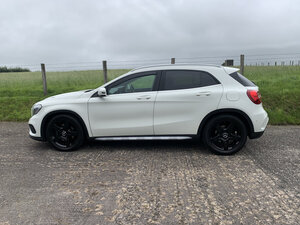 Mercedes-Benz GLA 2.1 Gla 220 Amg Line Premium Cdi 4matic Auto 5dr