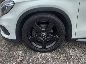 Mercedes-Benz GLA 2.1 Gla 220 Amg Line Premium Cdi 4matic Auto 5dr