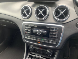 Mercedes-Benz GLA 2.1 Gla 220 Amg Line Premium Cdi 4matic Auto 5dr