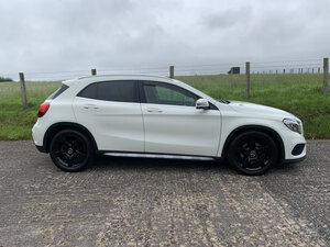 Mercedes-Benz GLA 2.1 Gla 220 Amg Line Premium Cdi 4matic Auto 5dr