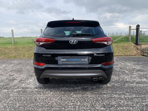 Hyundai Tucson 2.0 Tucson Premium BLUE Drive 2WD CRDI 5dr