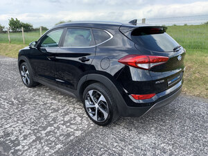 Hyundai Tucson 2.0 Tucson Premium BLUE Drive 2WD CRDI 5dr