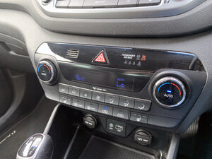 Hyundai Tucson 2.0 Tucson Premium BLUE Drive 2WD CRDI 5dr
