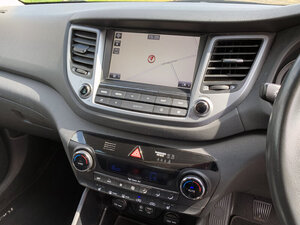 Hyundai Tucson 2.0 Tucson Premium BLUE Drive 2WD CRDI 5dr
