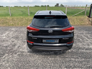 Hyundai Tucson 2.0 Tucson Premium BLUE Drive 2WD CRDI 5dr