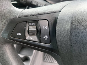 Vauxhall Viva 1.0 VIVA SE AC 5dr