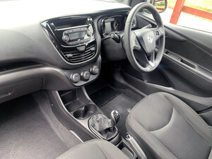 Vauxhall Viva 1.0 Viva Se Ac 5dr