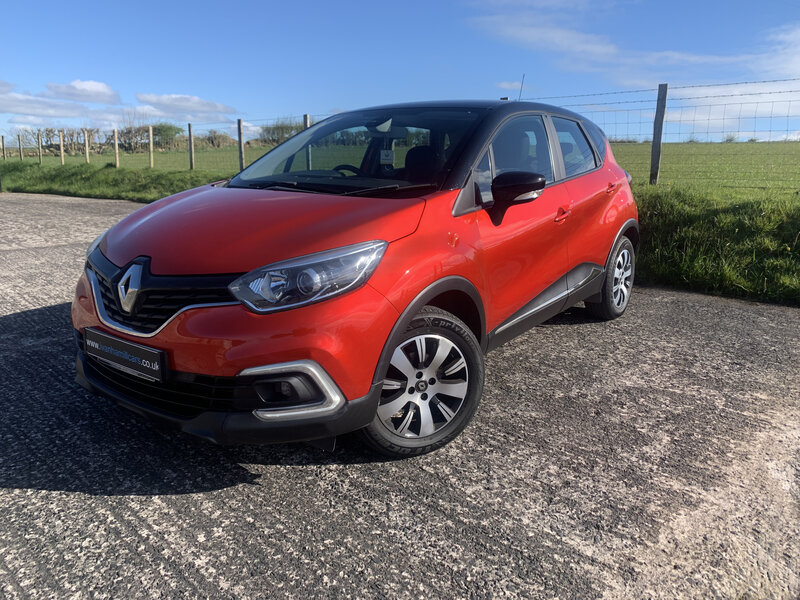 Renault Captur 0.9 Captur PLAY TCE 5dr