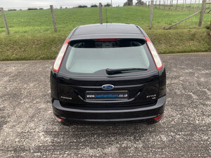 Ford Focus 1.6 Focus Style 100 5dr
