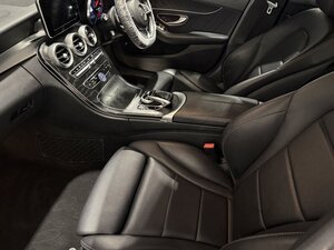 Mercedes-Benz C-Class 2.1 C 220 AMG LINE D AUTO 4dr