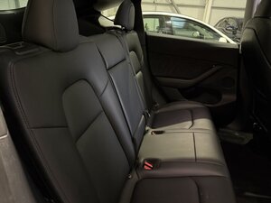 Tesla Model Y Model Y LONG Range AWD 5dr