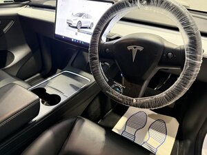 Tesla Model Y Model Y LONG Range AWD 5dr