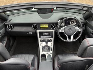 Mercedes-Benz SLK 1.8 SLK 200 AMG Sport Blueefficiency AUTO 2dr