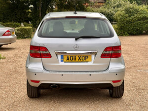 Mercedes-Benz B-Class 1.5 B160 Sport CVT 5dr