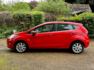 Ford Fiesta 1.2 Zetec 5dr