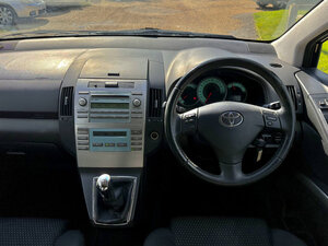 Toyota Corolla Verso 1.8 Verso Vvt-i Sr 5dr