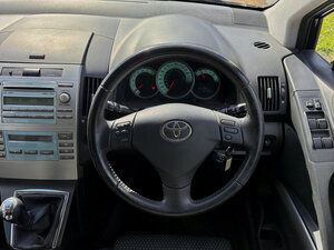 Toyota Corolla Verso 1.8 Verso Vvt-i Sr 5dr