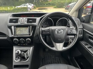 Mazda 5 2.0 5 Venture Edition 5dr