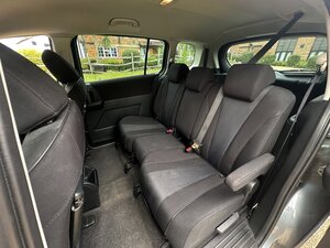 Mazda 5 2.0 5 Venture Edition 5dr