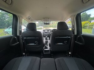 Mazda 5 2.0 5 Venture Edition 5dr