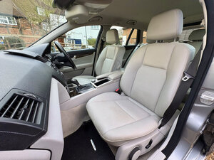 Mercedes-Benz C-Class 1.8 C180 Elegance Kompressor AUTO 5dr