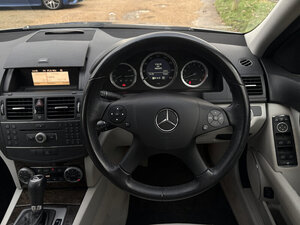 Mercedes-Benz C-Class 1.8 C180 Elegance Kompressor AUTO 5dr