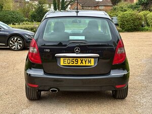 Mercedes-Benz A-Class 1.7 A170 Avantgarde SE CVT 3dr