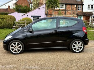 Mercedes-Benz A-Class 1.7 A170 Avantgarde SE CVT 3dr