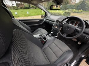 Mercedes-Benz A-Class 1.7 A170 Avantgarde SE CVT 3dr