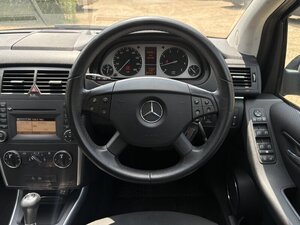 Mercedes-Benz B-Class 1.5 B160 SE CVT 5dr