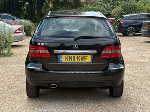 Mercedes-Benz B-Class 1.5 B160 SE CVT 5dr
