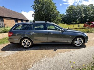 Mercedes-Benz E-Class 1.8 E200 Blueefficiency Avantgarde CGI AUTO 5dr