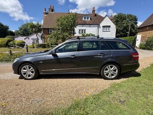 Mercedes-Benz E-Class 1.8 E200 Blueefficiency Avantgarde CGI AUTO 5dr