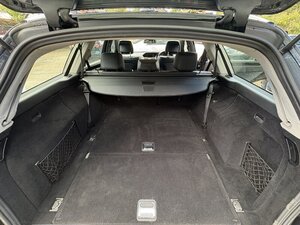 Mercedes-Benz E-Class 1.8 E200 Blueefficiency Avantgarde CGI AUTO 5dr