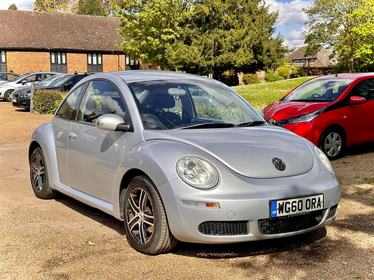 Volkswagen Beetle 1.6 Luna 8v 3dr